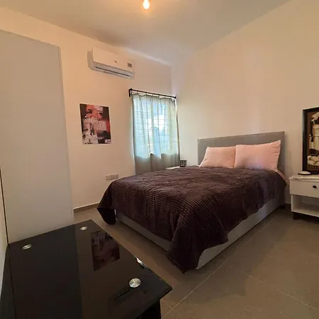 Flat Koskluciftlik *